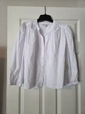 White Womens Button-Front Blouse - Classic Cotton